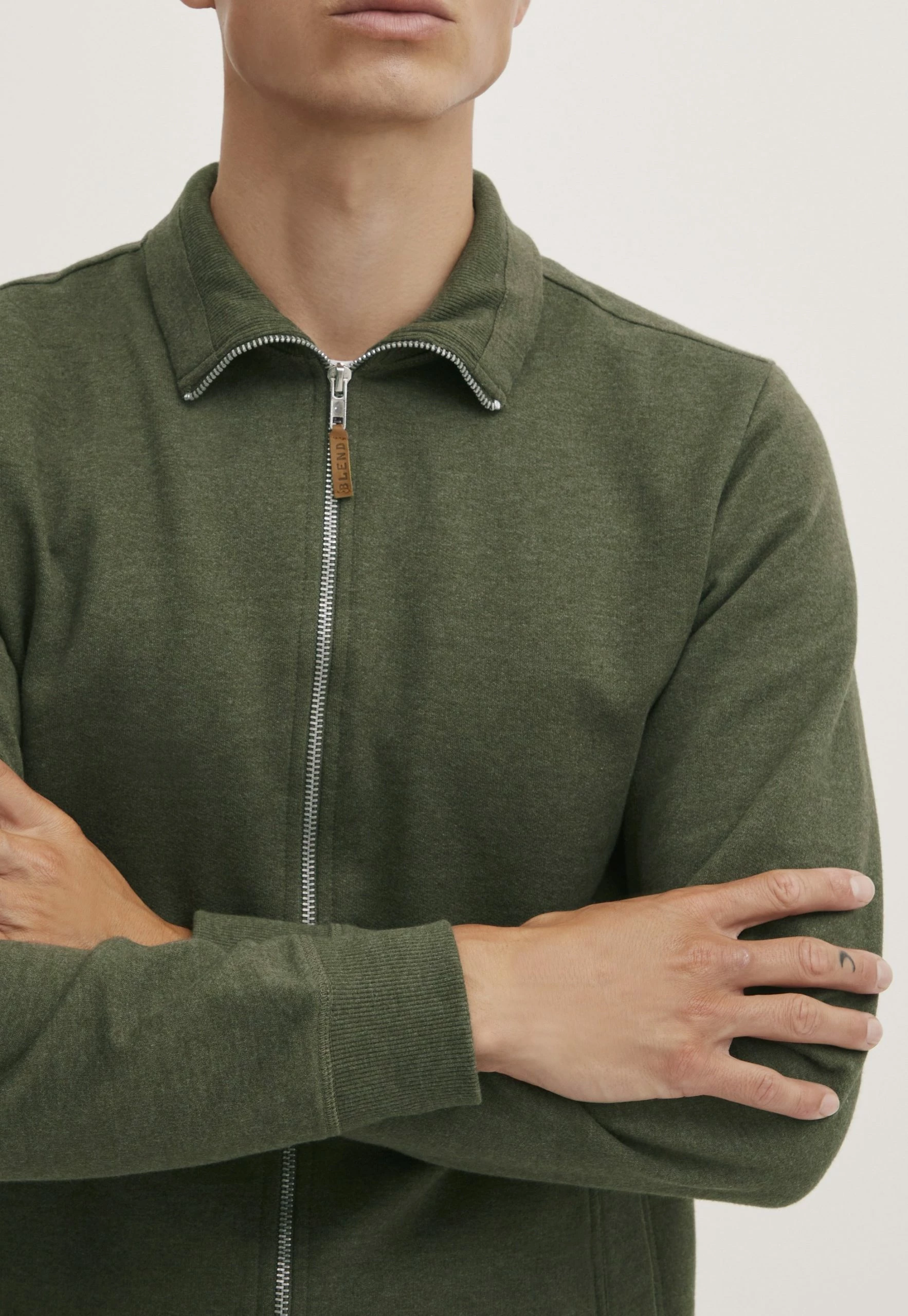 Blend Bhalio - Sudadera Con Cremallera - Ivy Green 4 Blend Bhalio - Sudadera Con Cremallera - Ivy Green - Imagen 4